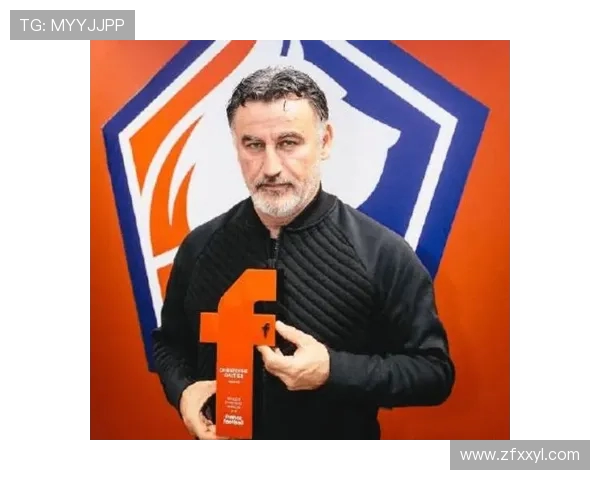 法甲教练比赛临场调整策略实例分析