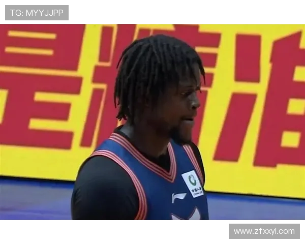 字母哥复出表现平平难挽球队颓势末节四投全失仅得19分11板